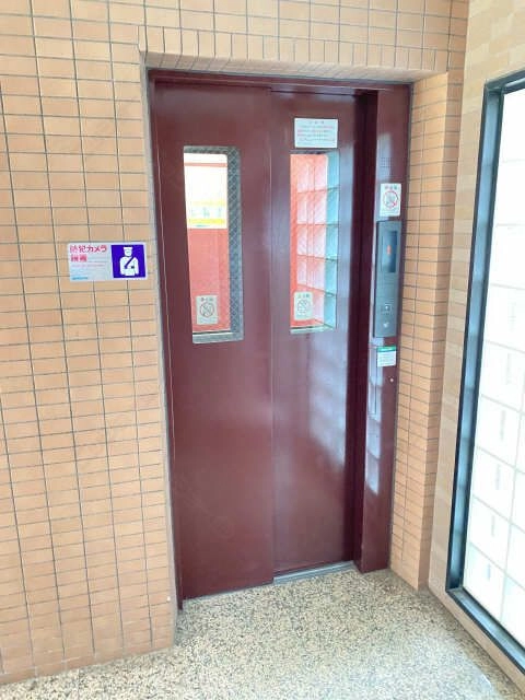 エレベーター