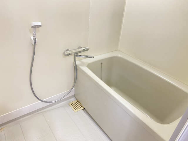 ア・ドリーム村山 3階 浴室