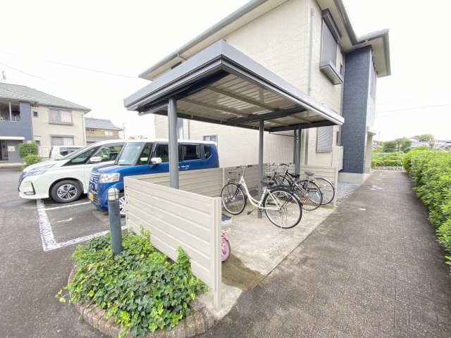 Ｃａｓａ・ＡｃｏｒｄｅＢ棟 2階 駐輪場