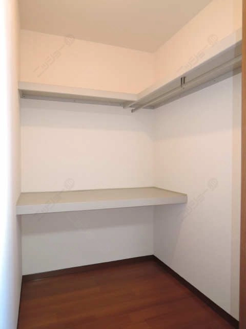 ウォークインクローゼット