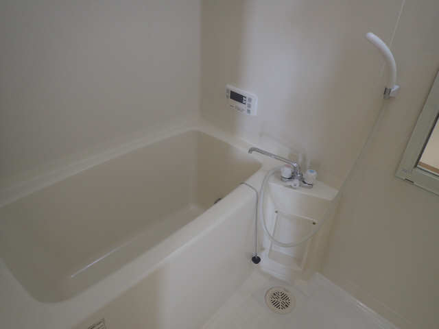 サンシャインイワタ 2階 浴室