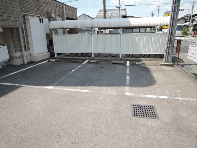 来客用駐車場