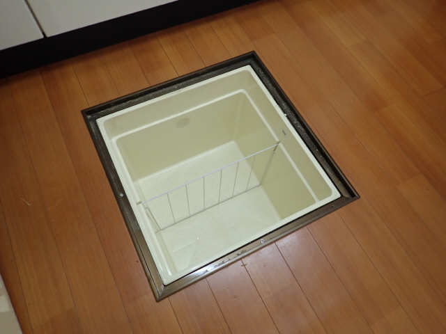 床下収納