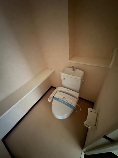 WC