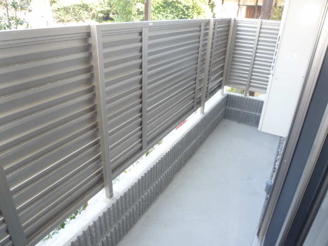 北側バルコニー