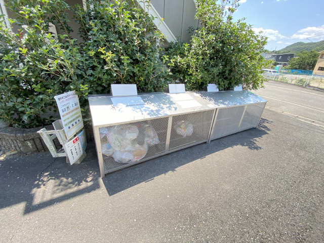 ゴミステーション