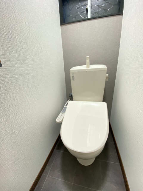 柿沢町３丁目貸家  WC