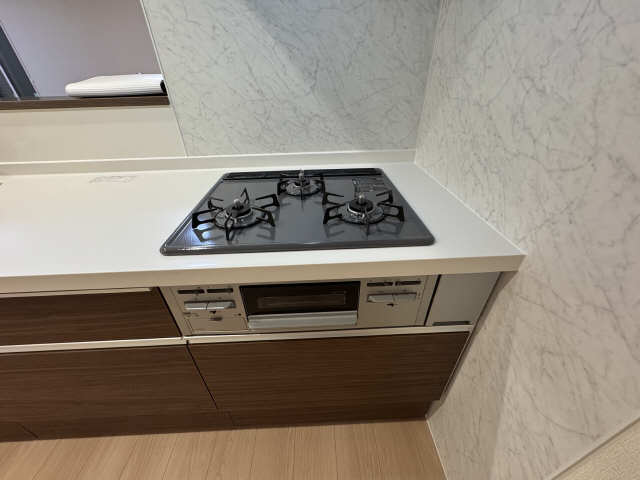 ※ビルトイン３口コンロ