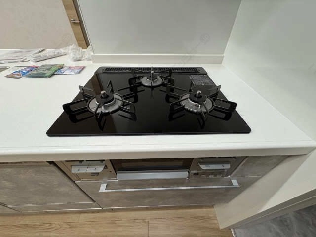 ビルトイン３口コンロ