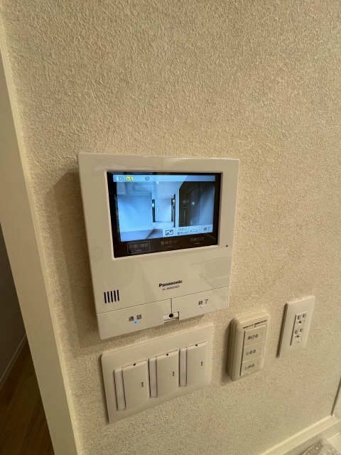 モニター付きインターホン