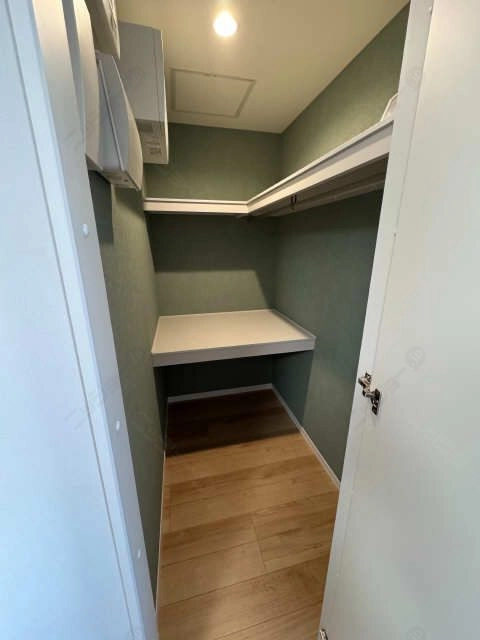 ウォークインクローゼット