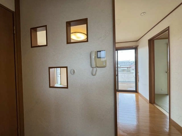 モニター付きインターホン