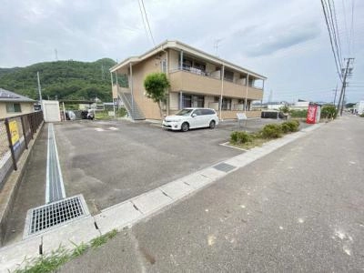  駐車場