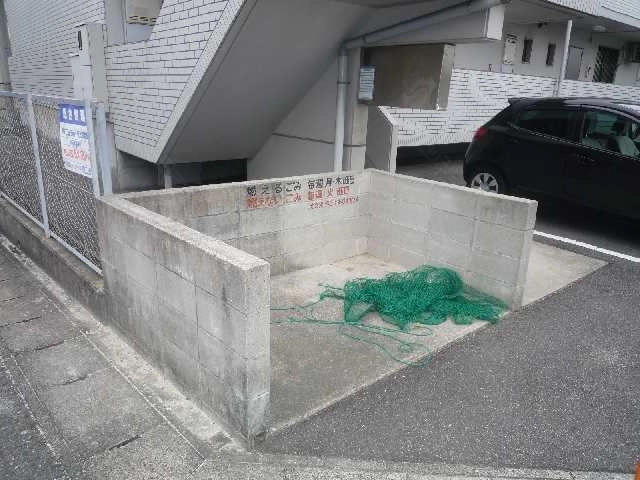 ゴミステーション