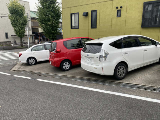 アネックス豊Ⅴ 1階 駐車場