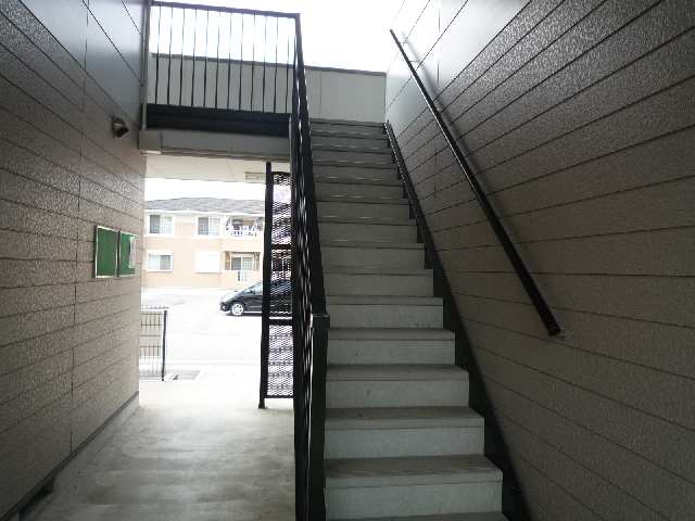 ハイムＫ・Ｃ 2階 階段