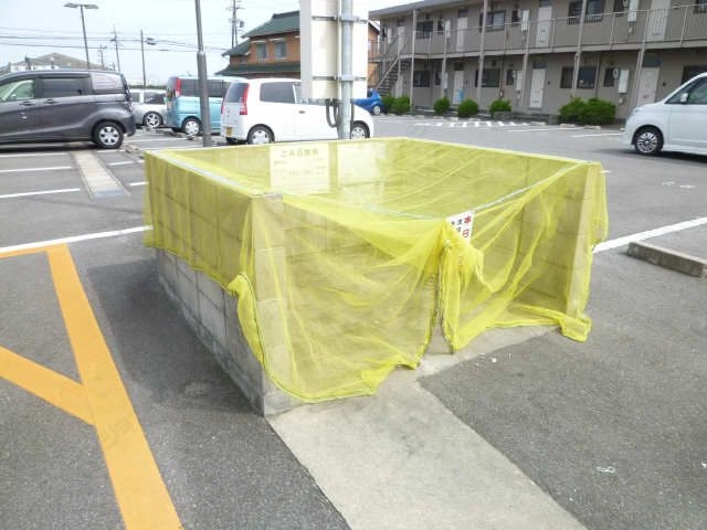 ゴミステーション