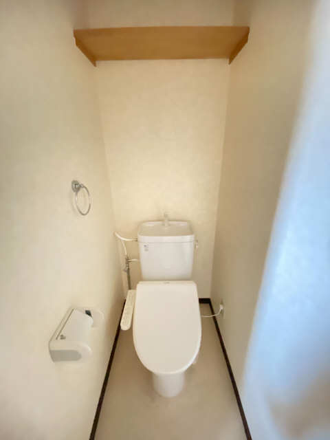 クラーラナカネ 1階 WC