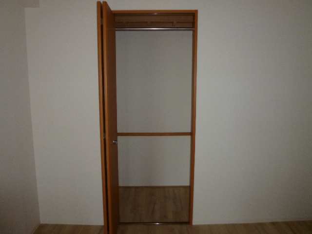 収納（南洋間）