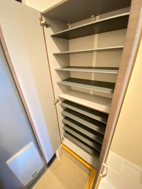 シューズBOX