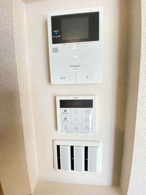 モニター付きインターホン