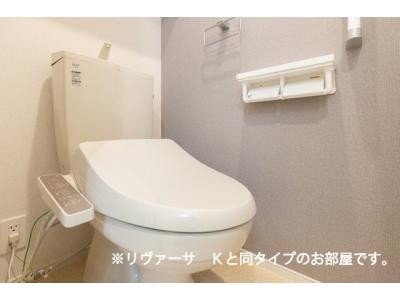 カーサ吉田 1階 WC