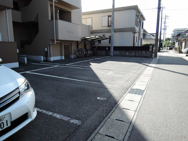 メリクール 賃貸マンション 物件番号 愛知県一宮市木曽川町黒田字中野黒 ニッショー Jp