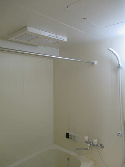 サン・グレードハイツ 3階 浴室暖房乾燥機