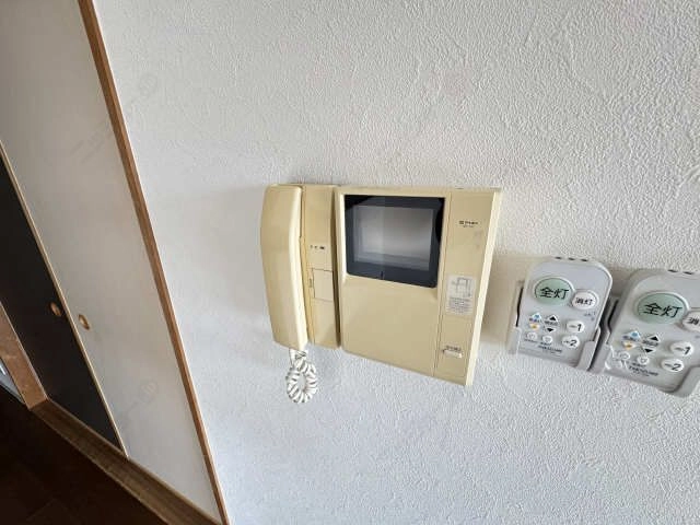モニター付きインターホン