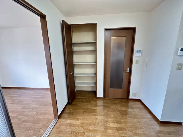 収納（ダイニング）