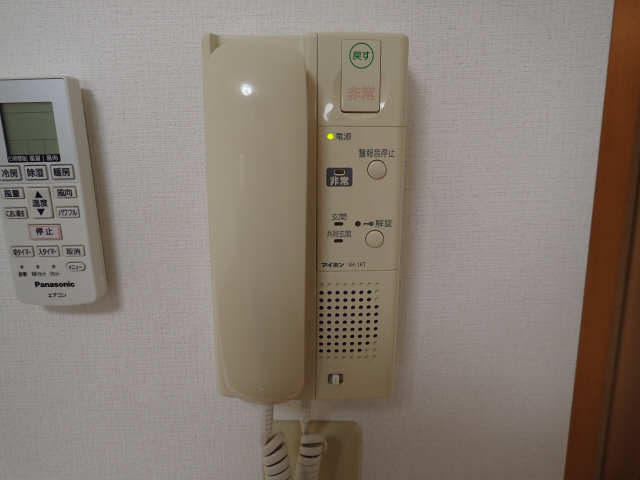 インターホン