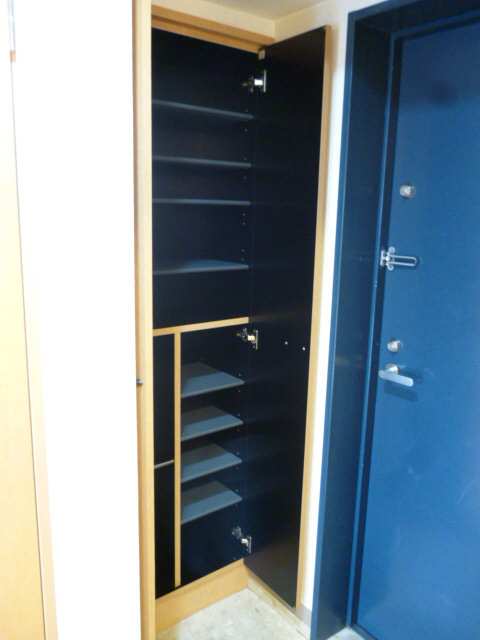 シューズボックス