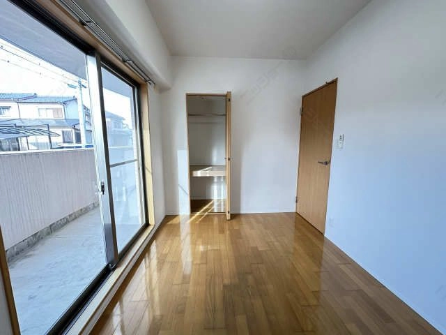 収納（中洋室）