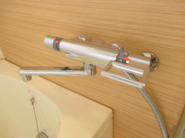 サーモスタット付シャワー水栓