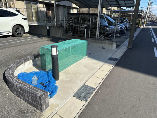 ゴミ置き場
