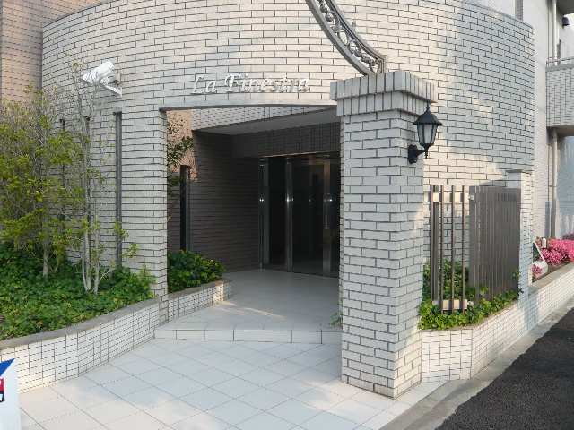 エントラ��ンス