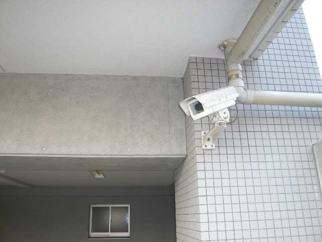 Ｌａ　Ｆｉｎｅｓｔｒａ 2階 防犯カメラ