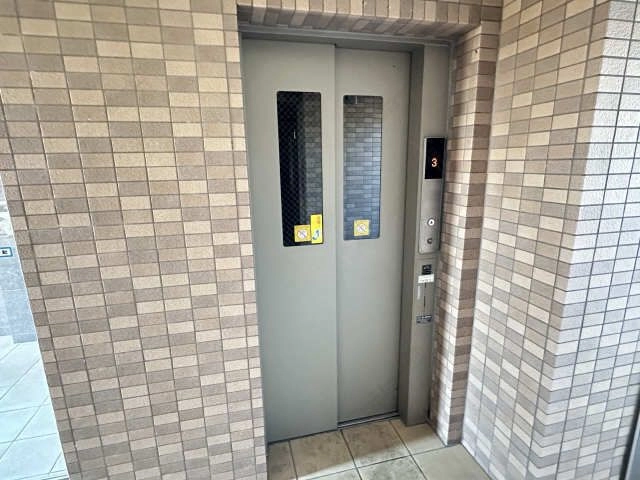 エレベーター