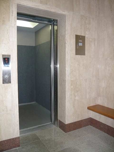 グリーンアップルⅡ 4階 エレベーター