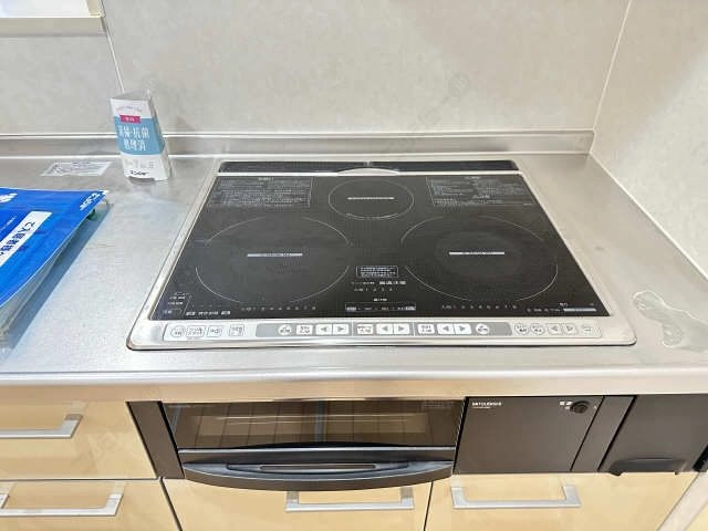 グリル付３口ＩＨコンロ