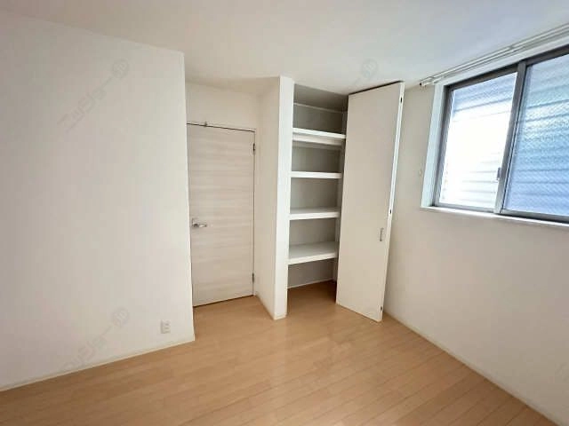 収納（北洋室）