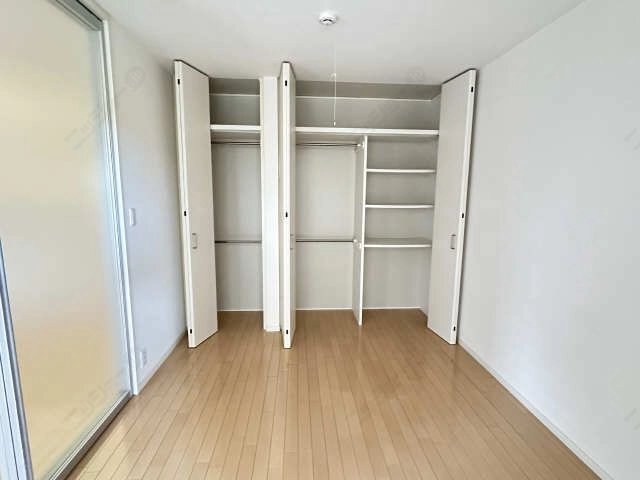 収納（南洋室）