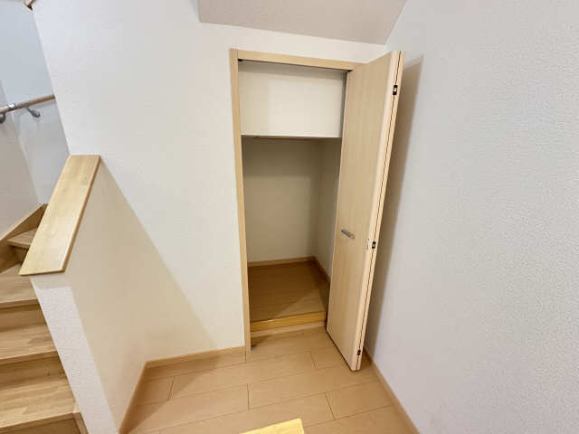 階段下収納