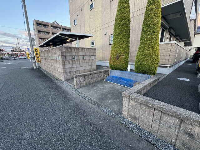ゴミ捨て場