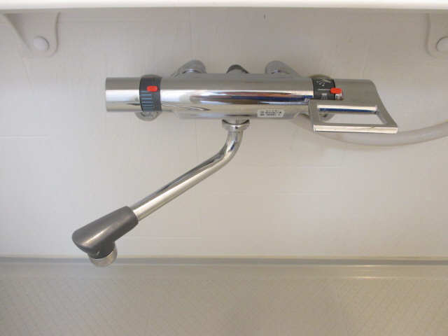 サーモスタット付シャワー水栓