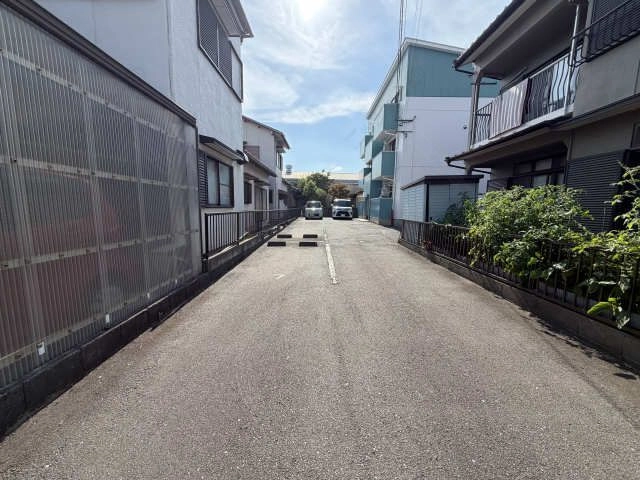 駐車場-2