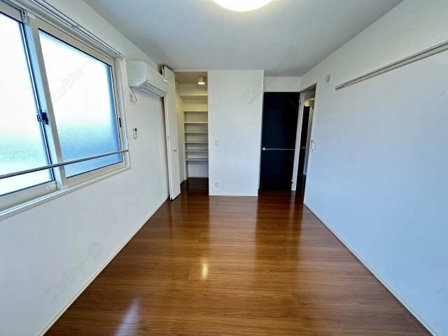 収納（北洋室）