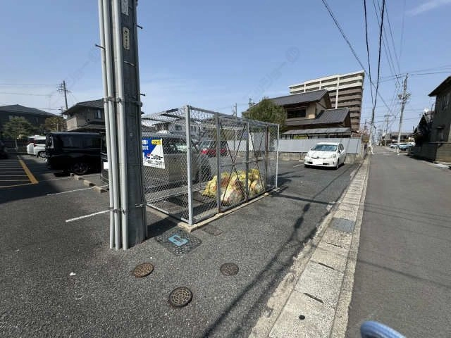ゴミ捨て場