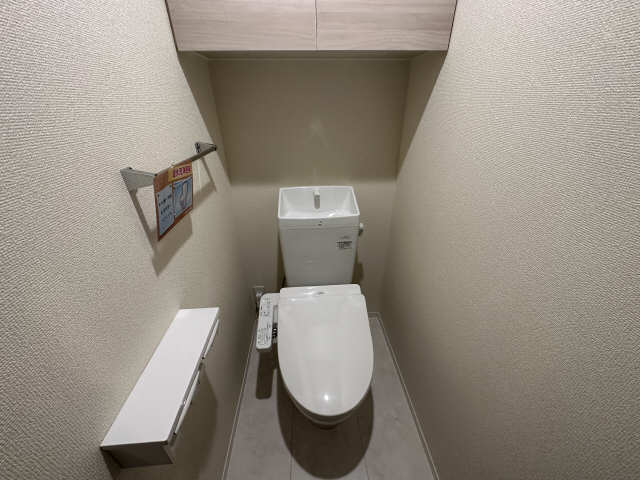 アンダーフォレストＡｎｎｅｘ 2階 WC