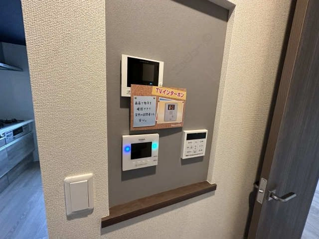モニター付きインターホン